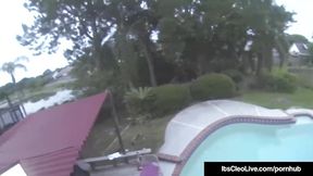 Cleo's outdoor solo masturbation session