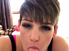 Amateur brunette ariana marie solo toying