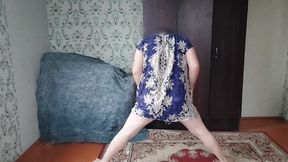 Hot Dress Big Ass Booty Ladyboy Crossdresser Sissy Solo Shemale Trans Model Big Butt Cute Legs Blond