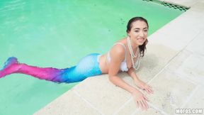 Massive Load For A Mermaid - Jessica Jones