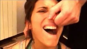 MY NOSE HORROR-FULL VIDEO-MP4