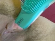 OnlyFan Tipped me to Fuck My Hairy Pussy Gspot LIVE Made in China HAIR BRUSH so I made a Video Too