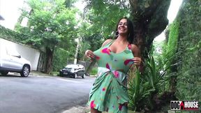 comendo a miss bumbum - nicolle bittencourt - mad