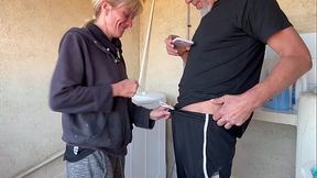 ACCIDENTAL HOMEMADE SEX WITH THE NEIGHBOUR - BLOWJOB AND DEEP THROAT IN THE LAUNDRY ROOM - CUM IN MOUTH