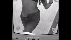 Flaca  en el ba&ntilde_o