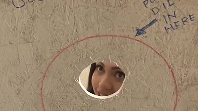 TS Girl Luna Rose Gets Fucked At A Glory Hole