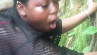 BBW PATRICIA 9JA BANGING ON THE ROAD SIDE WITH 19 YEAR OLD AMATUER PORNSTAR