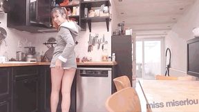 Before she comes home - panty fetish, cumshot (HD MP4)