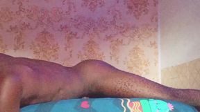 Video.Guru masturbation and play with myself till I cum in the pillow while I'm dry Humpin the pillow...
