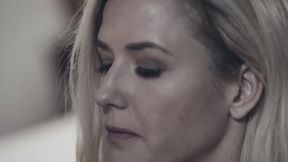 Stepmoms Helping Hand