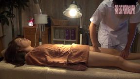 Trembling Arch. Maki Breaks in the Waves of Release. - 1