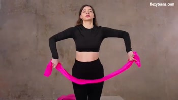 Elle Mara's Perfect Body in Ballet-Inspired Naked Yoga