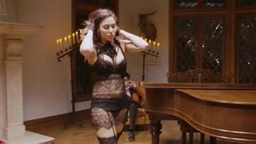 ”Bombshell large tits STEPMOM solving a mystery with group of sexy big booty babes”