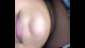 La Yari se me desnuda