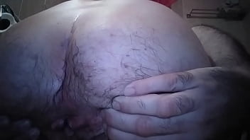 Hairy ass guy&#039_s big fart!