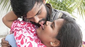 New Tamil Girl Was Weeping in the Field of People Without Recognition, Then Brought It to the House and Fucked
