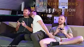 Double Penetration Madness: Bareback Action with Hungry Twink Twins – MaximeHorns 18+