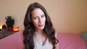 Gorgeous Brunette Justine Jakobs Squirts Like A Fountain