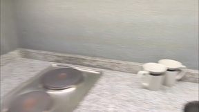 joven mexicano caliente se deja follar por 2 machos deseosos de culo.