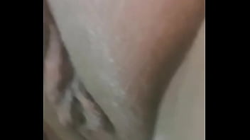 Mais uma gordinha querendo dar