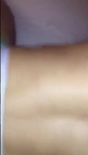 Bareback Amateur Takes Big Cock Bare