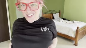 Gorgeous BBW Strips Naked and Jiggles Her Fat Ass Before Counting You Down to Cum