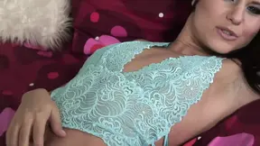 Glam girl with bubble ass gets King Cock's anal session