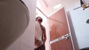 Hot bath with Ismaatdeva