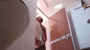 Hot bath with Ismaatdeva
