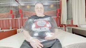 I LOVE KISSING YOUR CHEEKS MY LOVE - BY PENELOPE PINK - CLIP 1 IN FULL HD