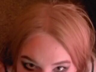 Ghostface Breaks in and gives Screech Queen a Facial