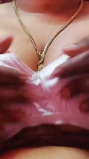 Village girl in saree, doing wonderful sex with affair person   Clip 1