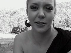 Cute amateur webcam teen girl toying pussy on webcam