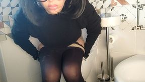 the sweet dirty sound from the toilet