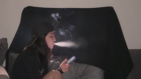 HANDY - I DON'T MISS OUT ON MY CIGARETTE WHILE GAMING