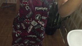 compilation of me squirting five times in a single day. think i can fill your ass