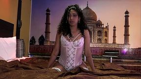 Girl of The Taj Mahal in a Secret Indian Hotel (ft. eversexlatin)