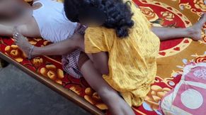 Desi Indian Girlfriend Fucked in Oyo