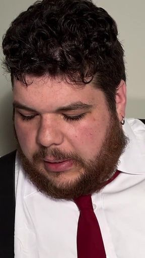 The Chubby Guy Put the Employee to Work Hard Under the Clt (brazilian Labor Law) - Ass, Milk, and Lust!