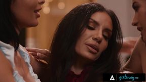 GIRLSWAY - Principal Remy Rune Catches MILF Anissa Kate Getting Eaten By Her Stepdaughter Isa Bella