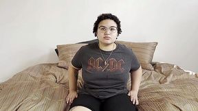 Curvy College Girl with Big Tits Gets Cast in Amateur Porn