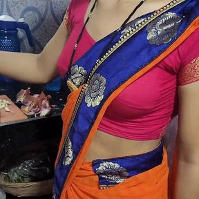 Desi bhabhi kitchen me khana bana rahi thi tabhi devar ne piche le bhabhi ki