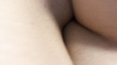 Lesbian scissoring girls really getting into it close up