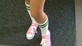 zvidz - allie haze gets low on the mattress so his dick massages her g-spot - 4k ultra hd