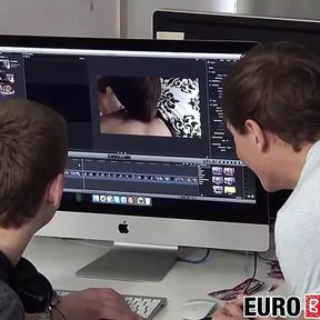 European teen lovers Casper Ellis and James Lewis ass fuck