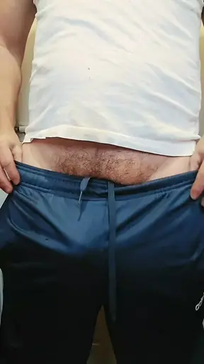 Trackie dad bulge play