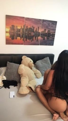 I have sex with my hot girlfriend until I have orgasm.