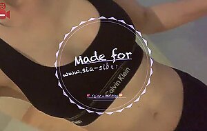 Masturbation my teen pussy in the toilet of gym while waiting for my coach