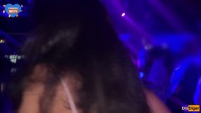 Student im Klub Klo gestört alle Löcher gefüllt mit Sperma gierig