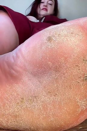 Toe Jam Tease Big Feet, Stinky Soles &amp; Cum Countdown Feet JOI Bella Blast